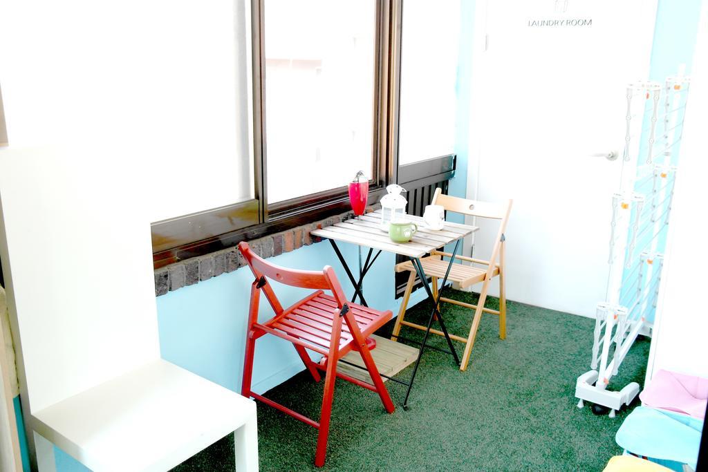 Triangel Pensión Hongdae Seúl Exterior foto