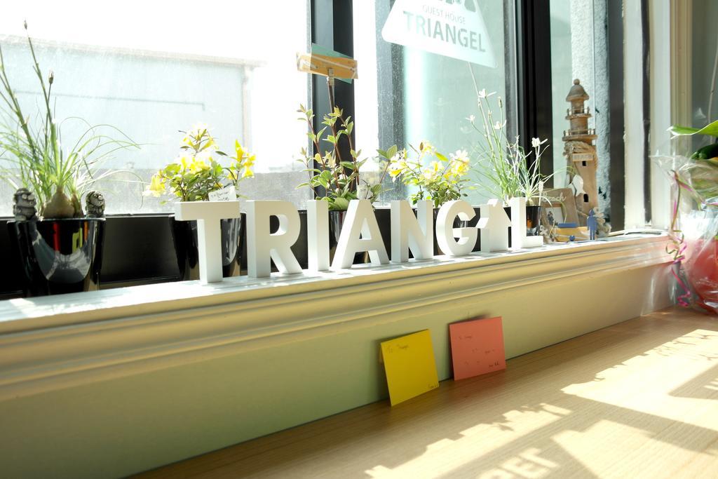 Triangel Pensión Hongdae Seúl Exterior foto
